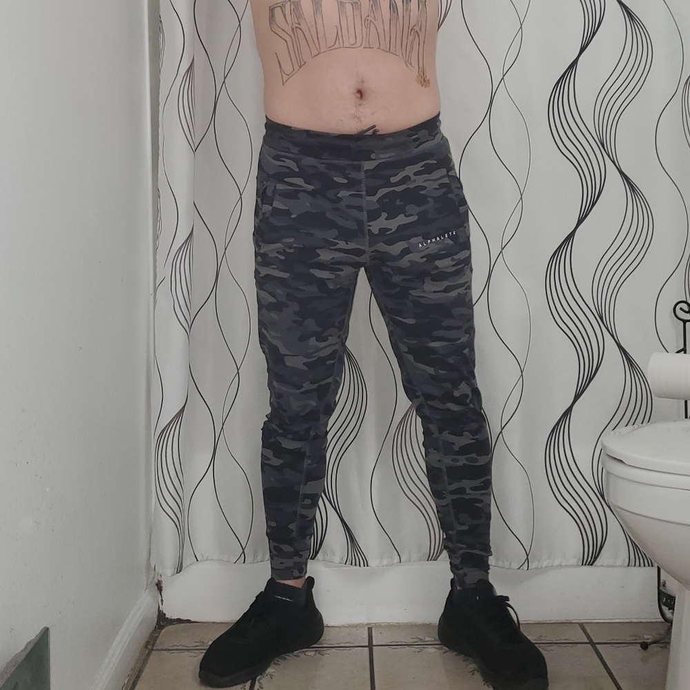 Alphalete Premium Joggers Men's Size Small Camo
